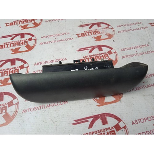 Підсвічування номера Opel Vivaro 2007-2014 93854773
